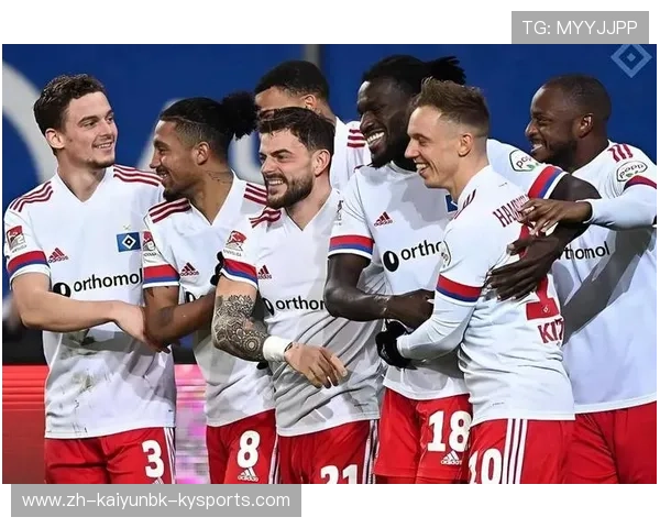 德甲球队对比英超球队：两大联赛在球员阵容与战术上的差异